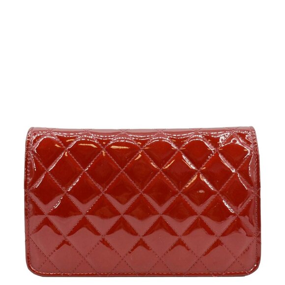 CHANEL Brilliant WOC Quilted Patent Leather Crossbody Wallet Red - Picture 3 of 13